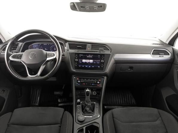 Volkswagen Tiguan II Рестайлинг с пробегом 2021 года, цена 3 500 000 рублей, 62176 км, внедорожник, Автокод Объявления