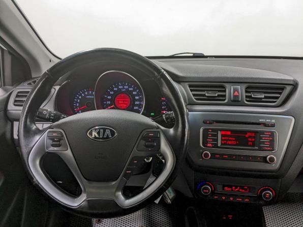 Kia Rio III Рестайлинг с пробегом 2016 года, цена 1 050 000 рублей, 122670 км, седан, Автокод Объявления