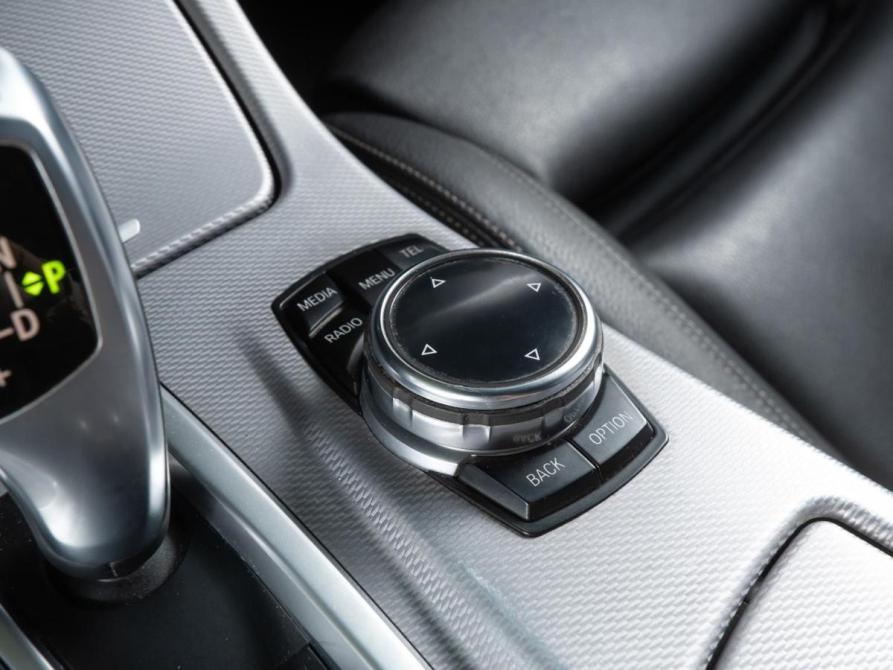 BMW 5 серии VI (F10/F11/F07) Рестайлинг Волгоград  - изображение 17