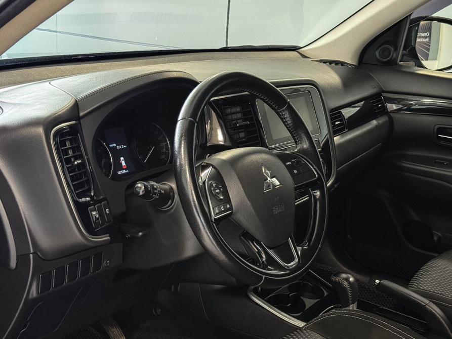 Mitsubishi Outlander III Рестайлинг 3 Тверь  - изображение 8