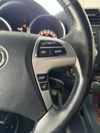 Toyota Highlander II (XU40) Рестайлинг с пробегом 2011 года, цена 1 370 000 рублей, 140000 км, внедорожник, Автокод Объявления