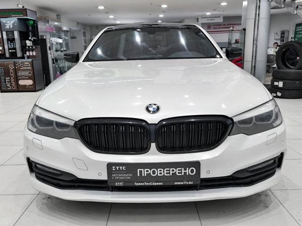 BMW 5 серии VII (G30/G31/G38) с пробегом 2017 года, цена 2 550 000 рублей, 177741 км, седан, Автокод Объявления