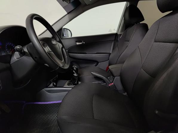 Hyundai i30 I Рестайлинг с пробегом 2010 года, цена 595 000 рублей, 232581 км, хэтчбек, Автокод Объявления