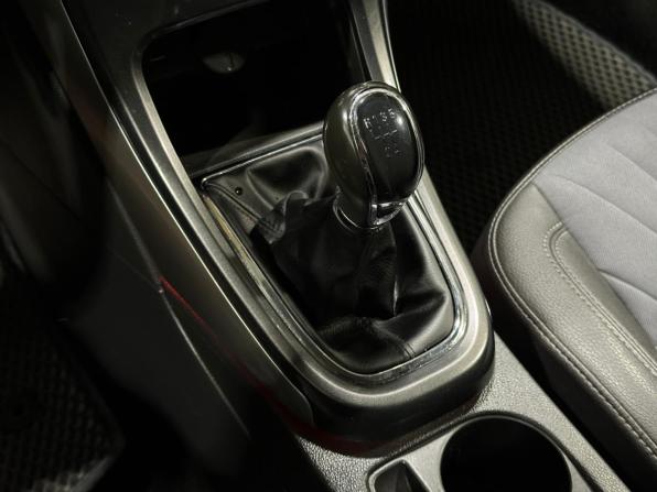 Opel Astra J Рестайлинг с пробегом 2012 года, цена 720 000 рублей, 303118 км, седан, Автокод Объявления