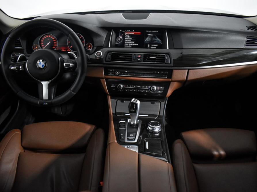 BMW 5 серии VI (F10/F11/F07) Рестайлинг Санкт-Петербург  - изображение 13