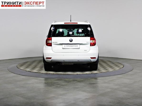 Skoda Yeti I Рестайлинг с пробегом 2016 года, цена 1 247 000 рублей, 246135 км, внедорожник, Автокод Объявления