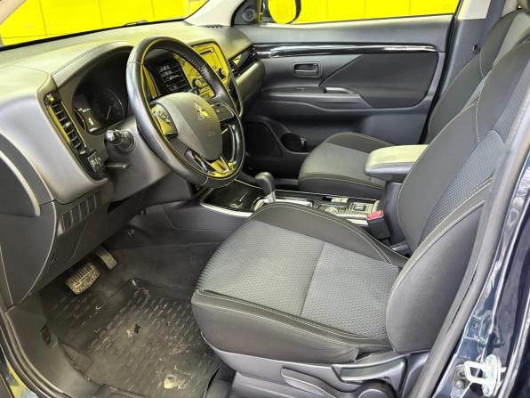 Mitsubishi Outlander III Рестайлинг 3 с пробегом 2020 года, цена 2 249 000 рублей, 139000 км, внедорожник, Автокод Объявления