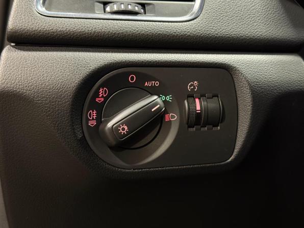 Audi Q3 I (8U) с пробегом 2012 года, цена 1 460 000 рублей, 225379 км, внедорожник, Автокод Объявления