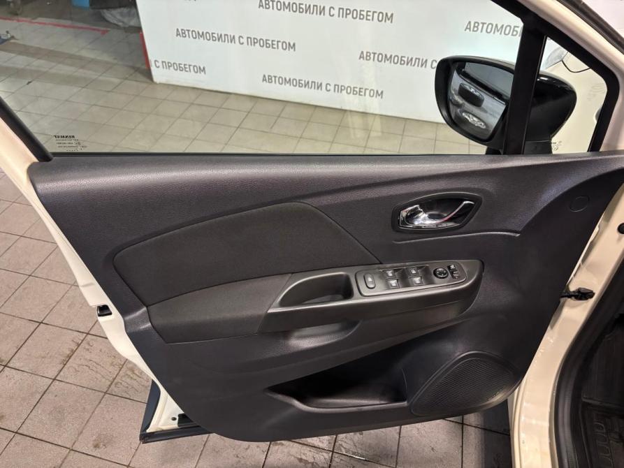 Renault Kaptur I Санкт-Петербург  - изображение 14