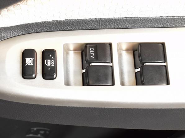 Toyota Belta I с пробегом 2006 года, цена 584 995 рублей, 249950 км, седан, Автокод Объявления