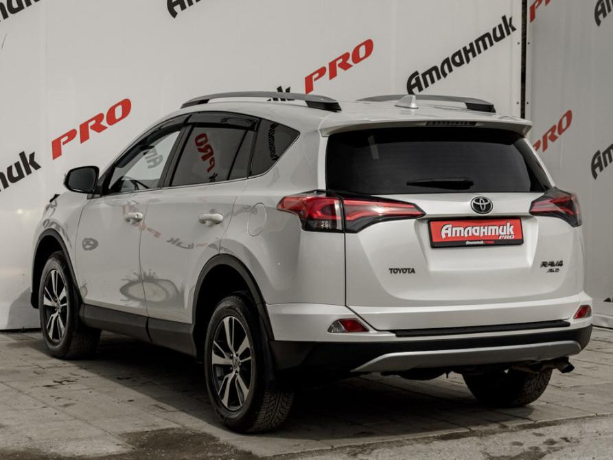 Toyota RAV4 IV (XA40) Рестайлинг Екатеринбург  - изображение 5