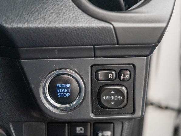 Toyota Corolla XI (E160 E170) Рестайлинг 2 с пробегом 2020 года, цена 1 440 000 рублей, 67000 км, седан, Автокод Объявления