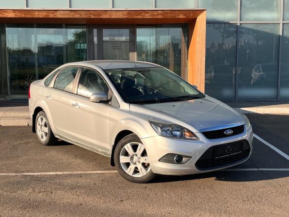 Ford Focus II Рестайлинг с пробегом 2010 года, цена 450 000 рублей, 245712 км, седан, Автокод Объявления