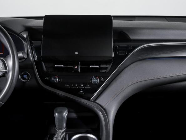 Toyota Camry VIII (XV70) Рестайлинг с пробегом 2023 года, цена 3 790 000 рублей, 24500 км, седан, Автокод Объявления