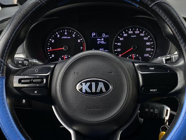 Kia Rio IV с пробегом 2017 года, цена 1 129 000 рублей, 134647 км, седан, Автокод Объявления