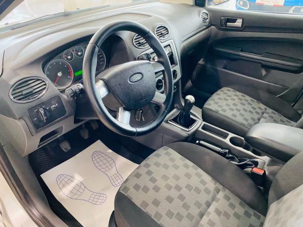 Ford Focus II с пробегом 2006 года, цена 400 000 рублей, 310000 км, седан, Автокод Объявления