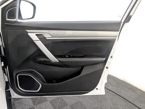 Geely Coolray I с пробегом 2023 года, цена 1 825 000 рублей, 32359 км, внедорожник, Автокод Объявления
