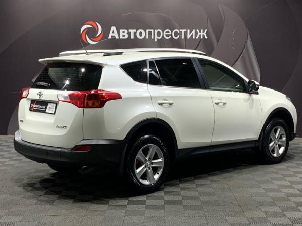 Toyota RAV4 IV (XA40) с пробегом 2013 года, цена 1 620 000 рублей, 177376 км, внедорожник, Автокод Объявления