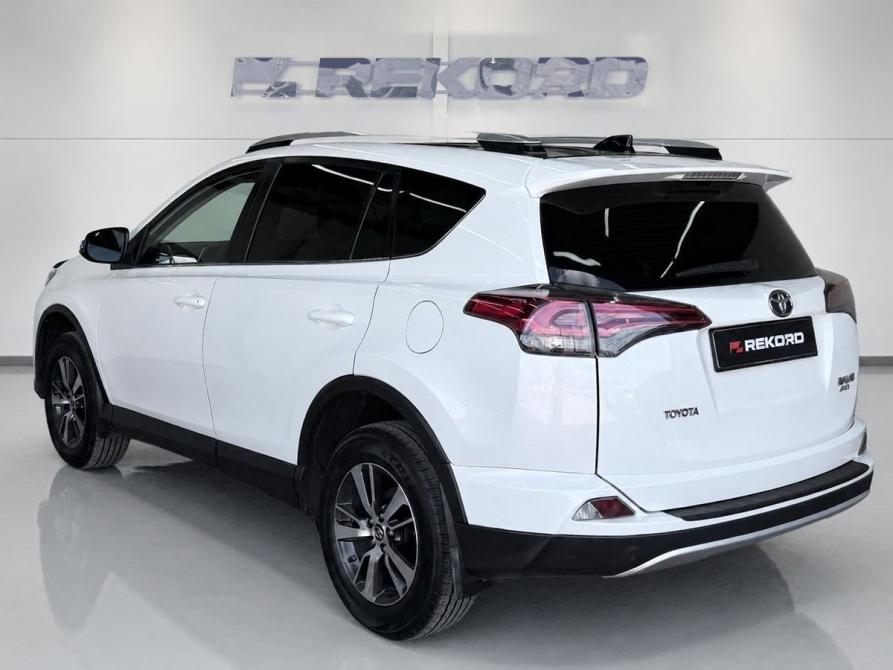 Toyota RAV4 IV (XA40) Рестайлинг Уфа  - изображение 2