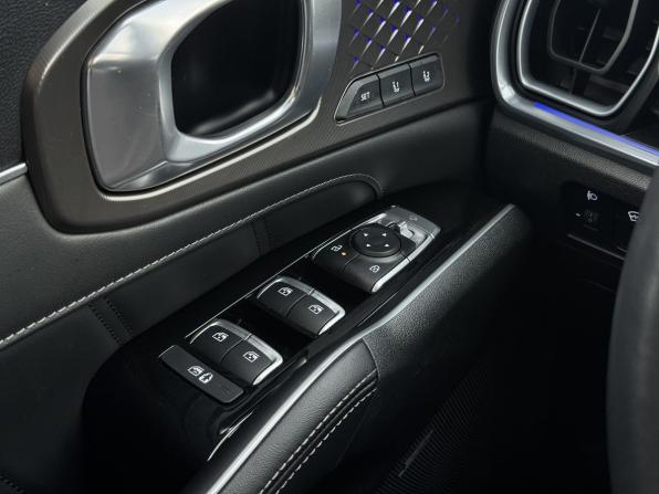 Kia Sorento IV Рестайлинг с пробегом 2024 года, цена 4 615 000 рублей, 44350 км, внедорожник, Автокод Объявления