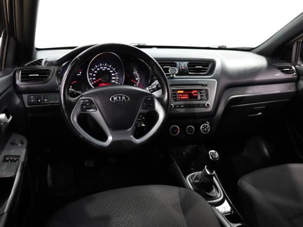 Kia Rio III Рестайлинг с пробегом 2016 года, цена 1 015 000 рублей, 94443 км, седан, Автокод Объявления