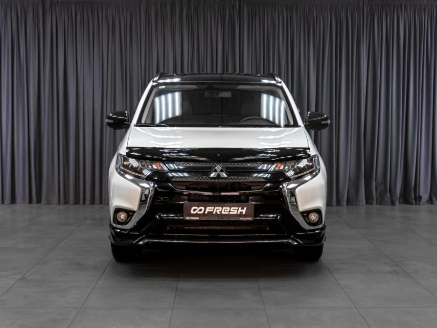 Mitsubishi Outlander III Рестайлинг 3 Тюмень  - изображение 3