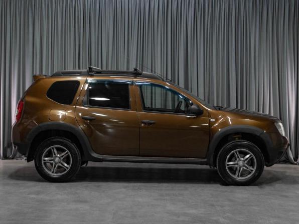 Renault Duster I с пробегом 2012 года, цена 869 000 рублей, 217332 км, внедорожник, Автокод Объявления