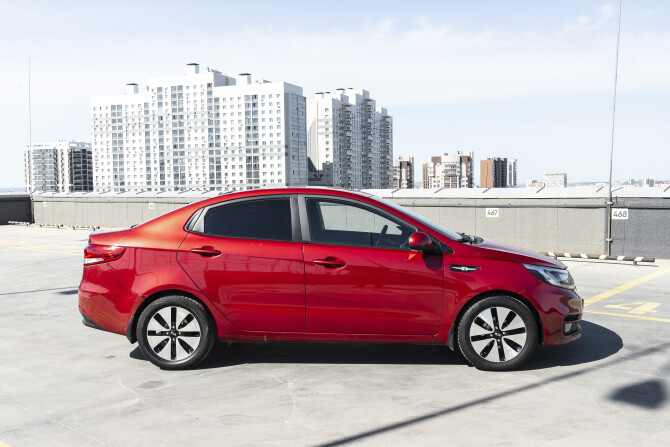 Kia Rio III Рестайлинг с пробегом 2017 года, цена 848 000 рублей, 152000 км, седан, Автокод Объявления
