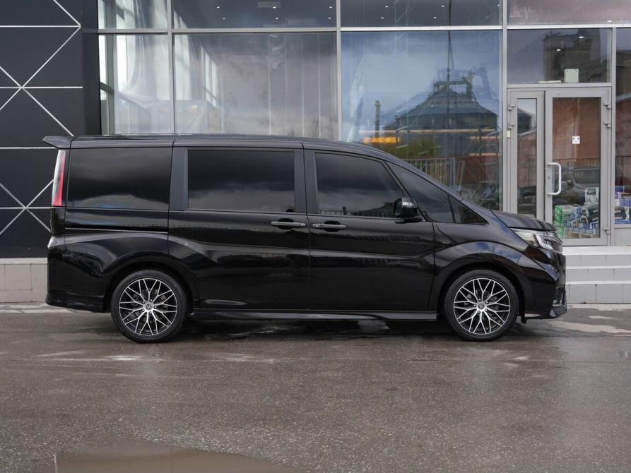 Honda Stepwgn V Рестайлинг Новосибирск  - изображение 4