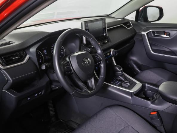 Toyota RAV4 V (XA50) с пробегом 2021 года, цена 3 396 000 рублей, 71150 км, внедорожник, Автокод Объявления