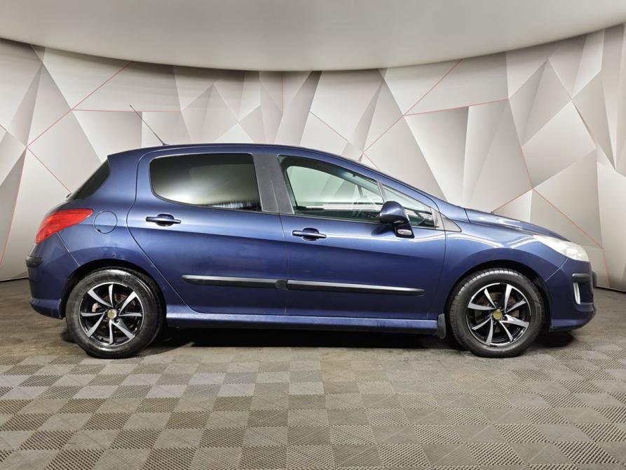 Peugeot 308 I Москва  - изображение 6
