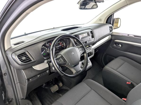 Peugeot Traveller I с пробегом 2020 года, цена 3 100 000 рублей, 99035 км, минивэн, Автокод Объявления
