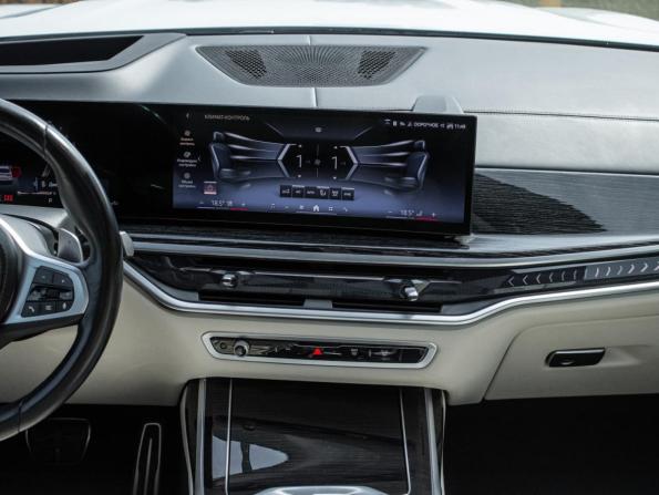 BMW X7 I (G07) Рестайлинг с пробегом 2023 года, цена 11 650 000 рублей, 61526 км, внедорожник, Автокод Объявления