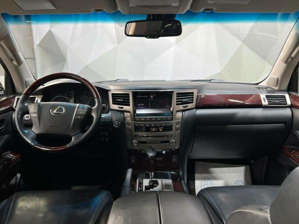 Lexus LX III Рестайлинг с пробегом 2012 года, цена 3 350 000 рублей, 318000 км, внедорожник, Автокод Объявления