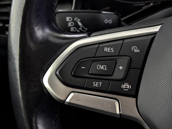 Volkswagen Polo VI с пробегом 2021 года, цена 1 720 000 рублей, 78722 км, лифтбек, Автокод Объявления