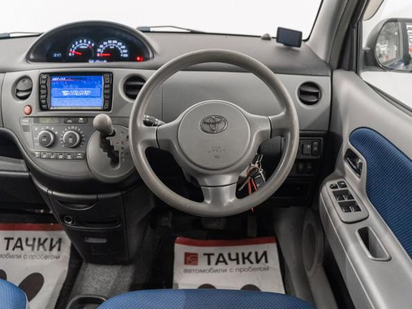 Toyota Sienta I с пробегом 2004 года, цена 600 000 рублей, 183250 км, компактвэн, Автокод Объявления