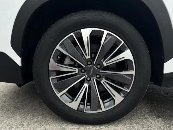 JETOUR DASHING I с пробегом 2023 года, цена 1 850 000 рублей, 67582 км, внедорожник, Автокод Объявления