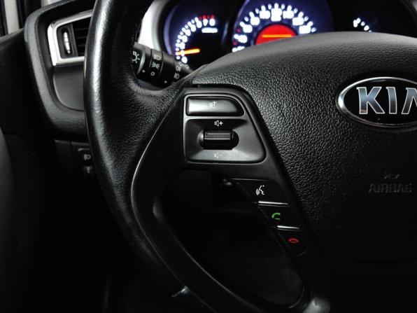 Kia Ceed II Рестайлинг с пробегом 2016 года, цена 1 099 000 рублей, 152456 км, хэтчбек, Автокод Объявления