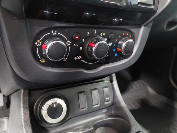 Renault Duster I Рестайлинг с пробегом 2017 года, цена 1 190 000 рублей, 181000 км, внедорожник, Автокод Объявления