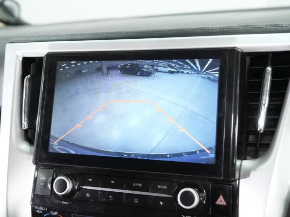 Toyota Alphard III с пробегом 2016 года, цена 3 430 000 рублей, 109000 км, минивэн, Автокод Объявления