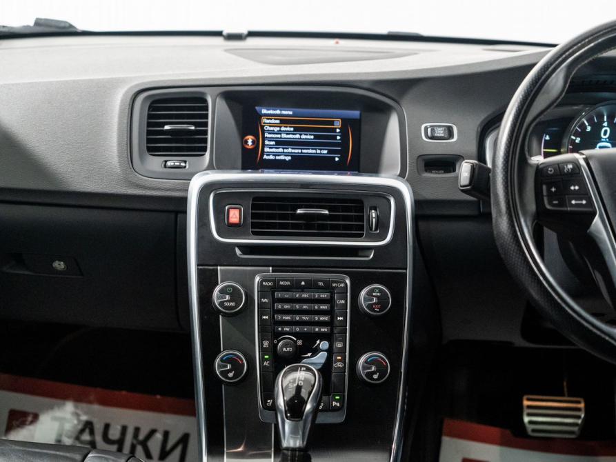 Volvo V60 I Рестайлинг Иркутск  - изображение 13