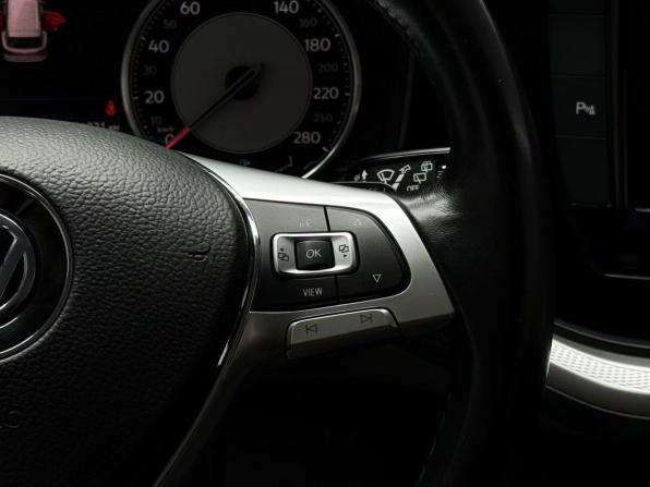 Volkswagen Touareg III с пробегом 2020 года, цена 4 299 000 рублей, 206221 км, внедорожник, Автокод Объявления