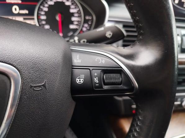 Audi A6 IV (C7) Рестайлинг с пробегом 2015 года, цена 1 480 000 рублей, 184890 км, седан, Автокод Объявления