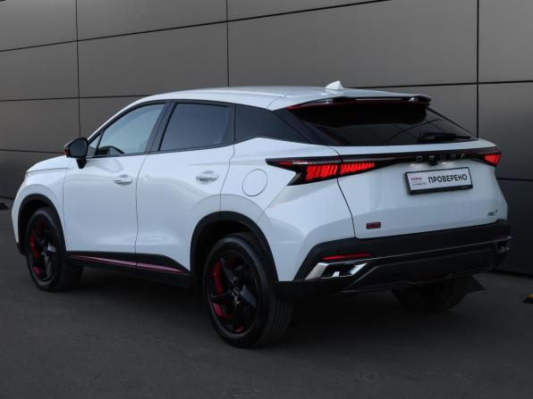 Omoda C5 I с пробегом 2023 года, цена 1 498 000 рублей, 108000 км, внедорожник, Автокод Объявления
