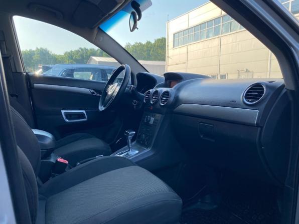 Opel Antara I с пробегом 2011 года, цена 900 000 рублей, 172801 км, внедорожник, Автокод Объявления