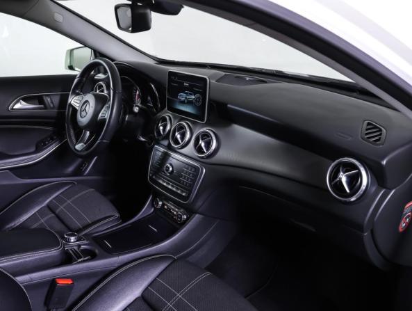 Mercedes-Benz GLA I (X156) с пробегом 2016 года, цена 1 890 000 рублей, 149112 км, внедорожник, Автокод Объявления