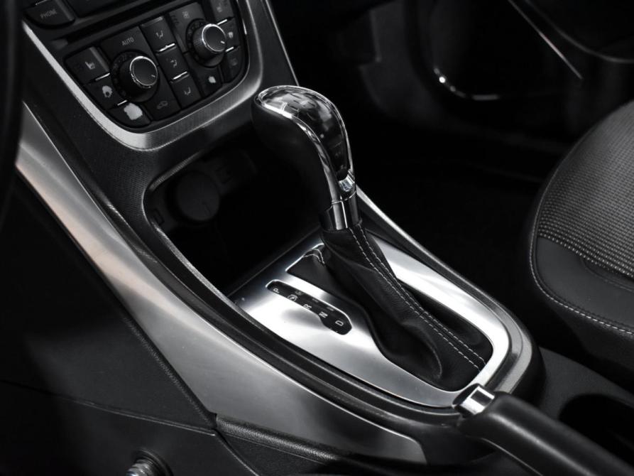 Opel Astra J Санкт-Петербург  - изображение 12