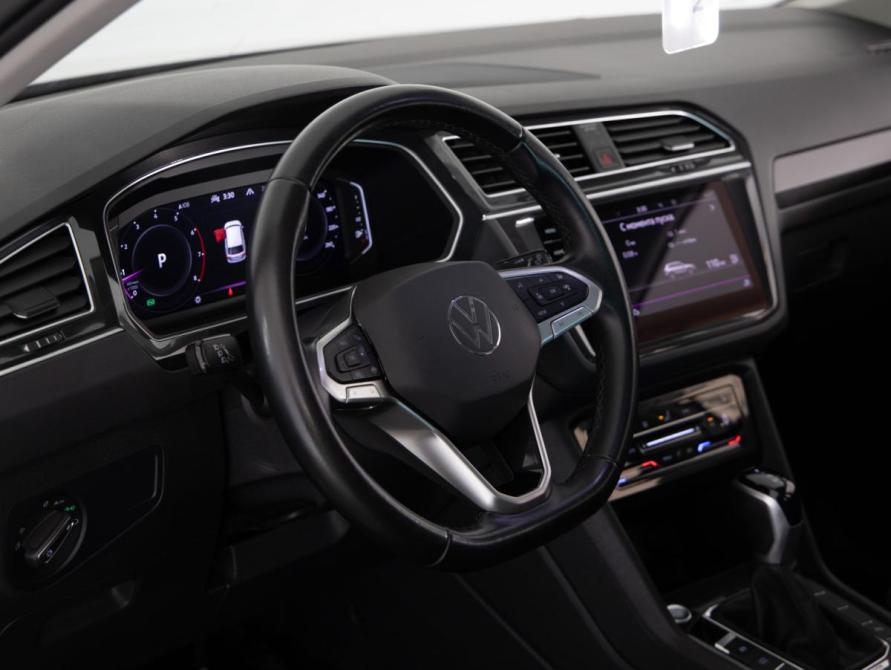 Volkswagen Tiguan II Рестайлинг Санкт-Петербург  - изображение 14