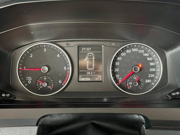 Volkswagen Caravelle T6 с пробегом 2017 года, цена 3 100 000 рублей, 248206 км, минивэн, Автокод Объявления