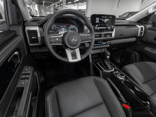 Mitsubishi L200 VI с пробегом 2026 года, цена 5 800 000 рублей, 16 км, пикап, Автокод Объявления